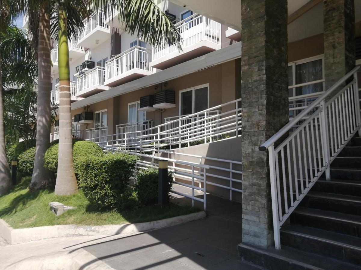 Condo Azur Suites A125 Amani Resorts Residences , 5 Minutes Airport, Netflix, Stylish, Cozy With Luxurious Swimming Pool Мактан Экстерьер фото