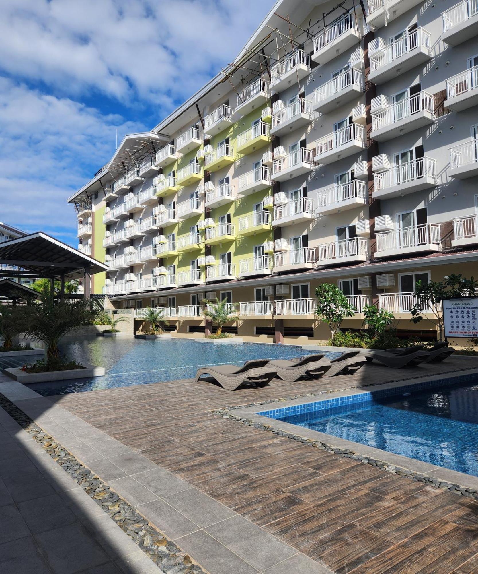 Condo Azur Suites A125 Amani Resorts Residences , 5 Minutes Airport, Netflix, Stylish, Cozy With Luxurious Swimming Pool Мактан Экстерьер фото