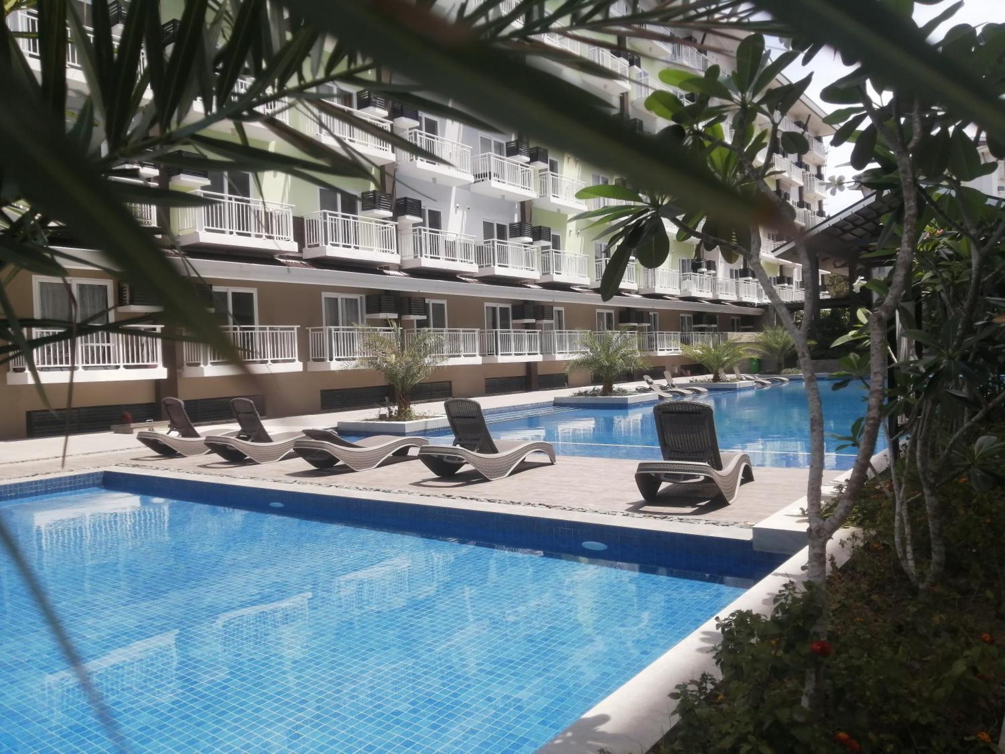 Condo Azur Suites A125 Amani Resorts Residences , 5 Minutes Airport, Netflix, Stylish, Cozy With Luxurious Swimming Pool Мактан Экстерьер фото