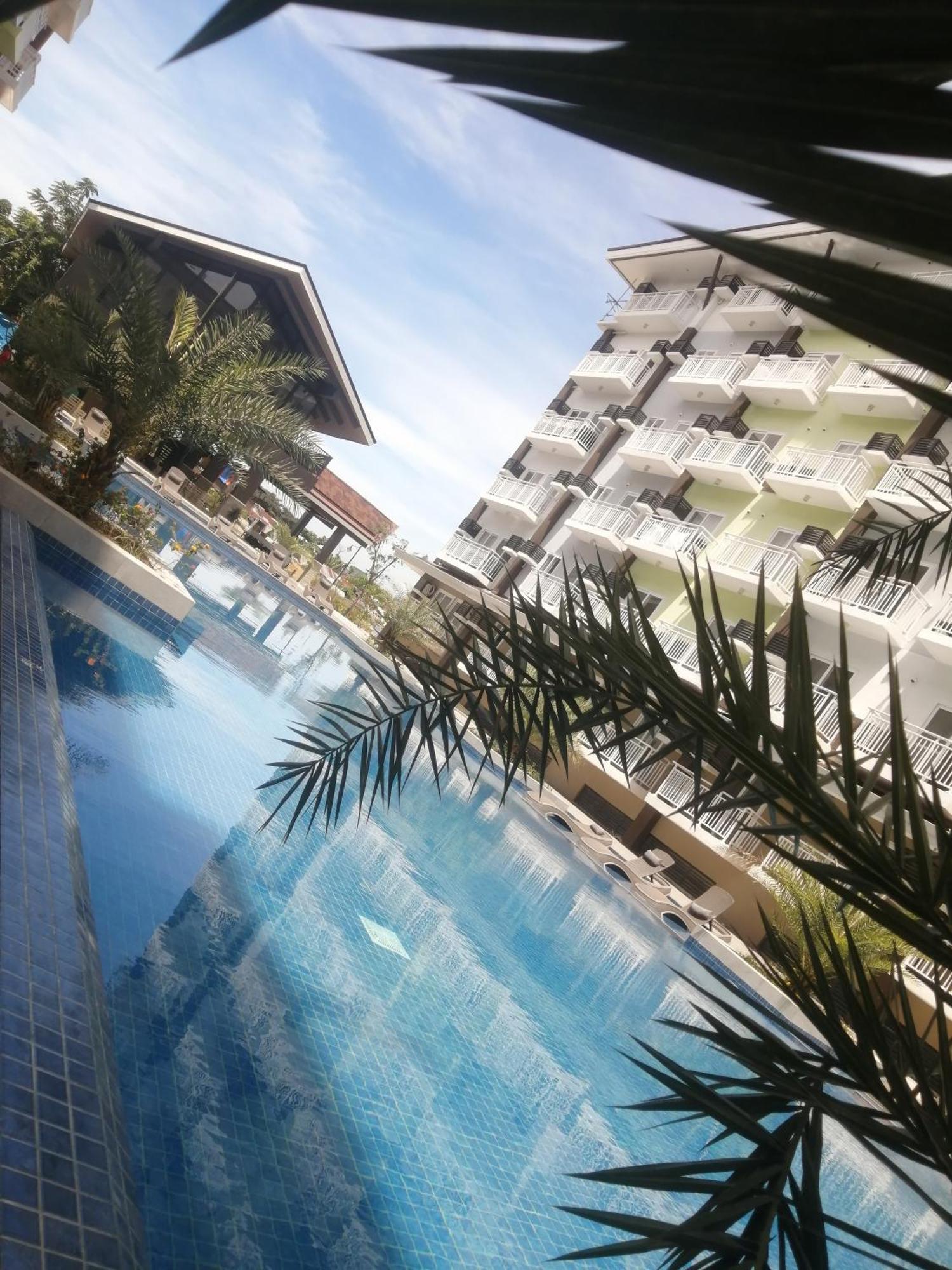 Condo Azur Suites A125 Amani Resorts Residences , 5 Minutes Airport, Netflix, Stylish, Cozy With Luxurious Swimming Pool Мактан Экстерьер фото